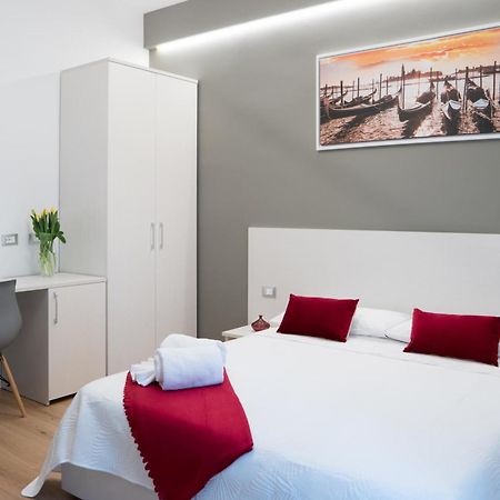 Venice Rooms Местре Екстериор снимка
