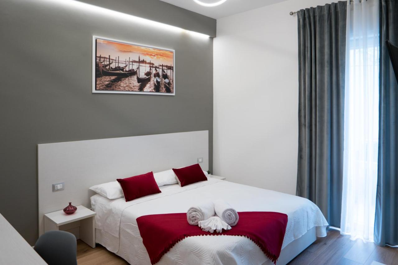 Venice Rooms Местре Екстериор снимка